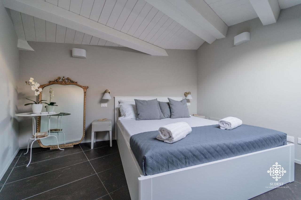 Ortigia Charming Suite Syracuse Eksteriør billede